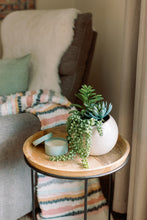 Load image into Gallery viewer, Sea Salt + Orchid Luxury 5oz Candle Tin